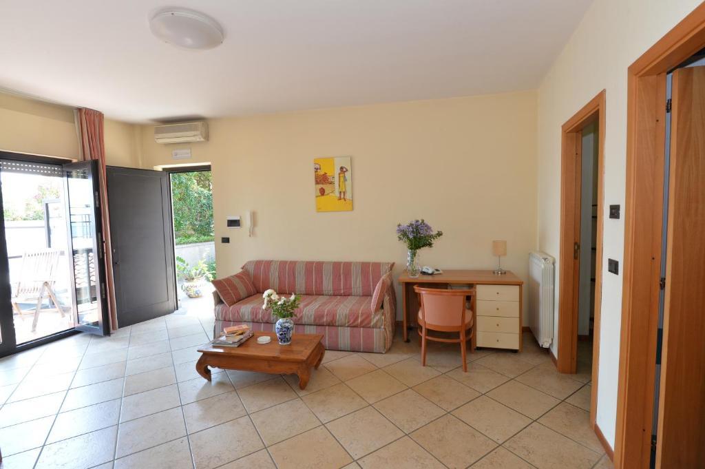 Miramare Residence Pozzuoli Ruang foto