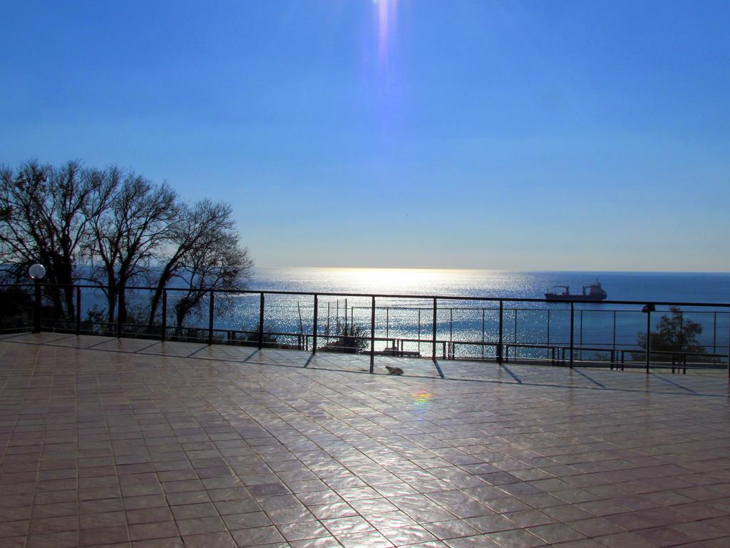 Miramare Residence Pozzuoli Bagian luar foto